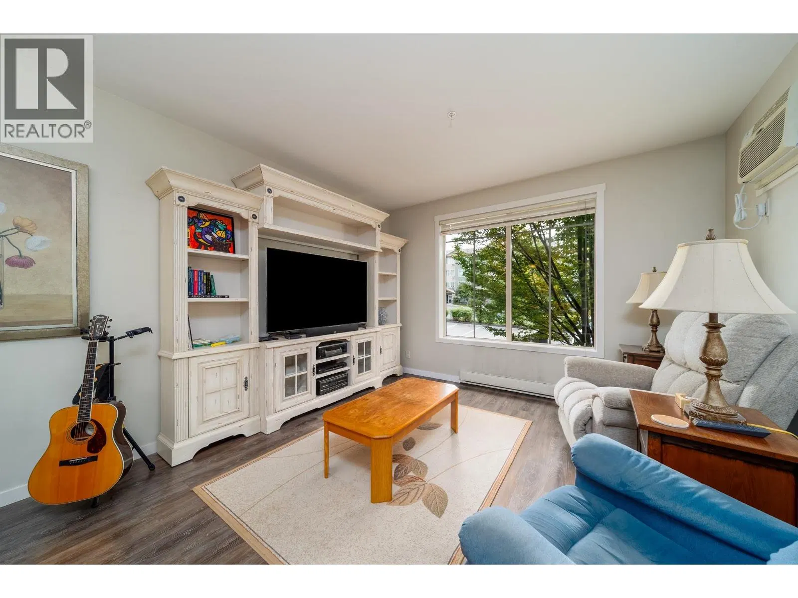 Photo 3 of 48 at #104 – 3733 Casorso Road