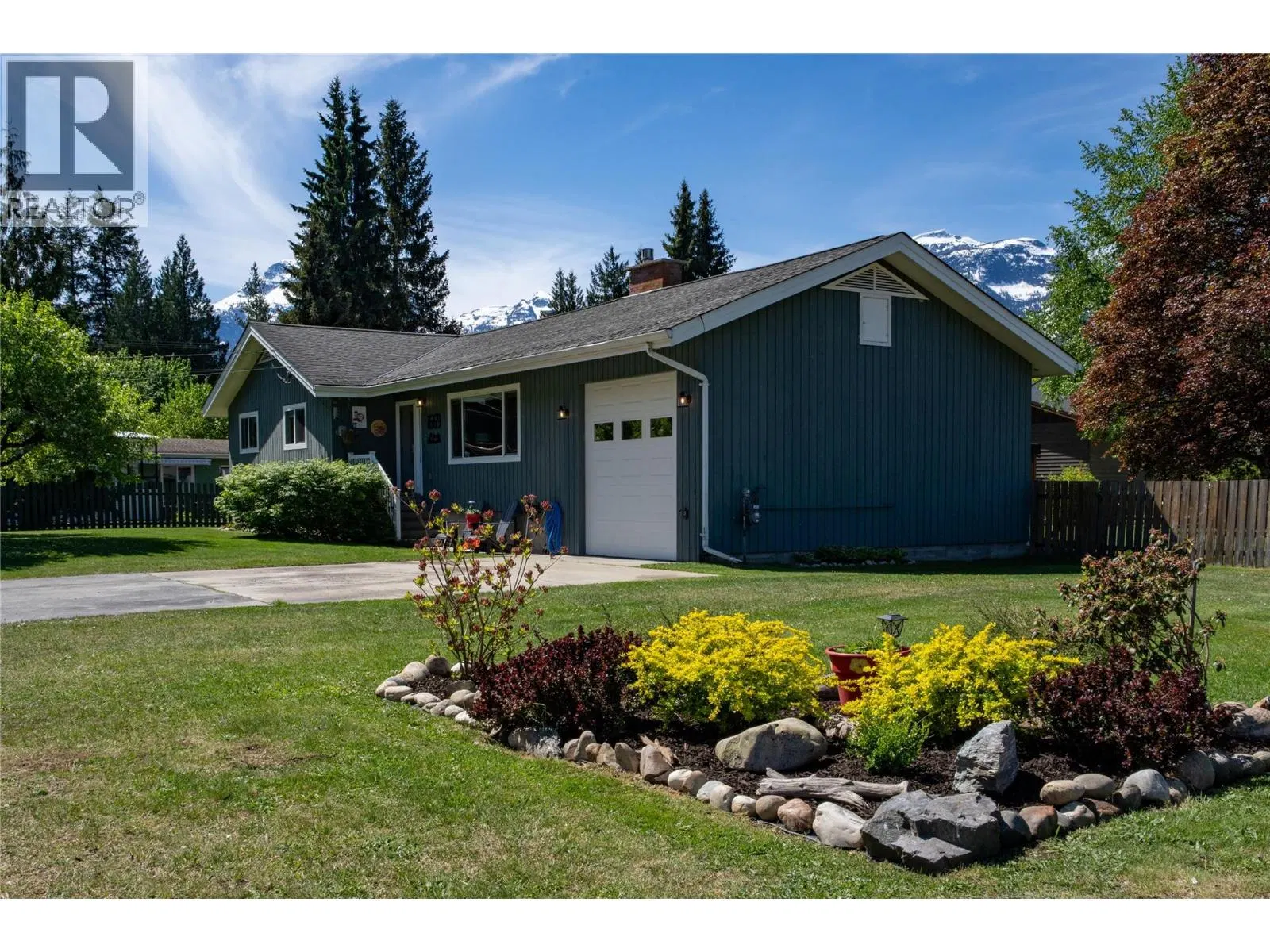 Photo 1 of 39 at 1669 Hiob Road
