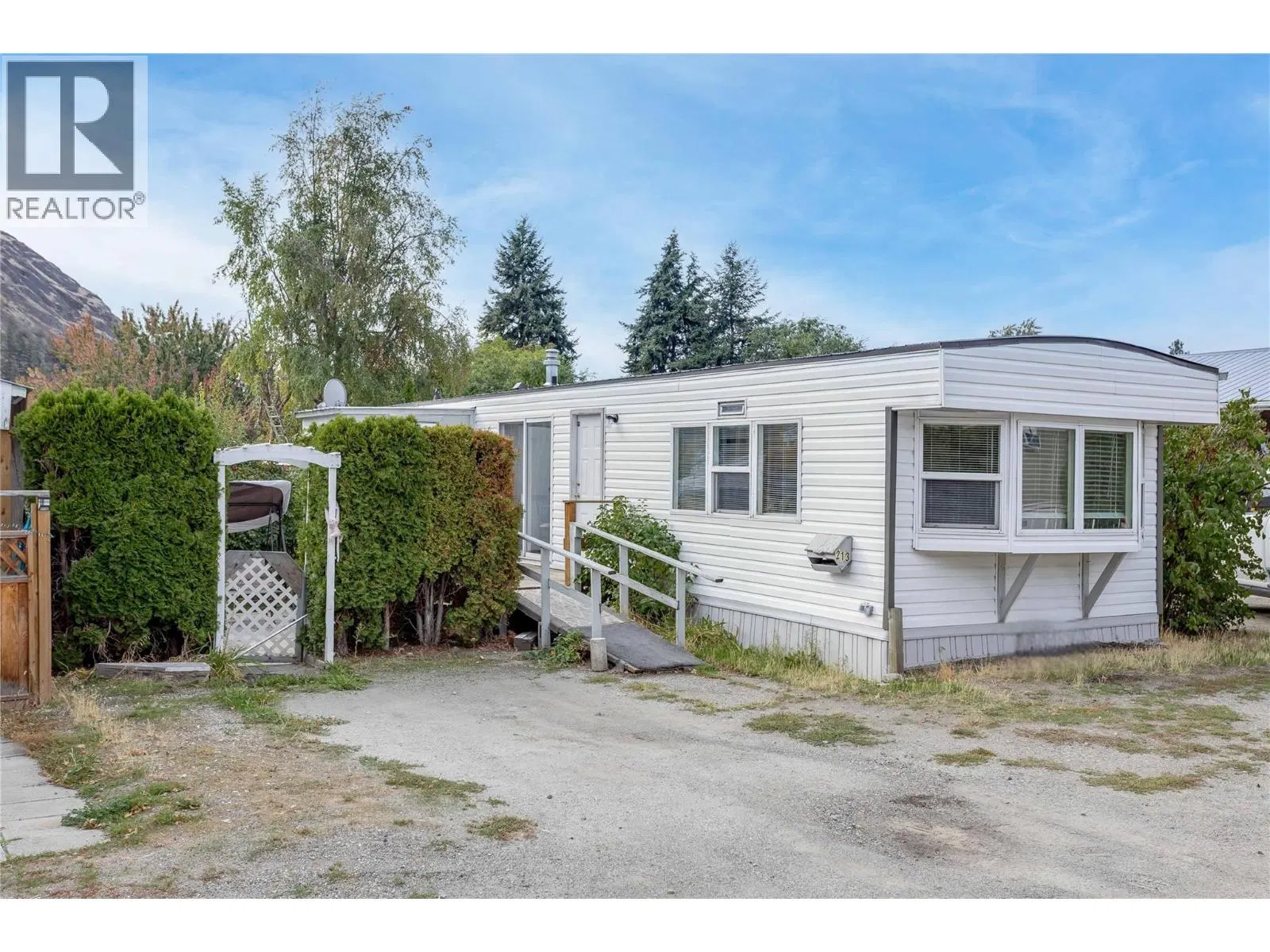 Photo 2 of 30 at #213 – 1699 Ross Road