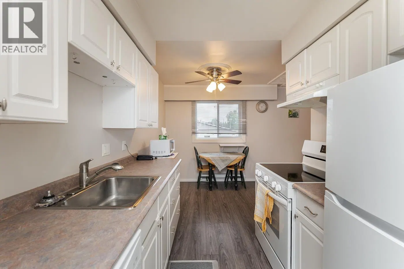Photo 2 of 40 at #106 – 1654 10TH Avenue
