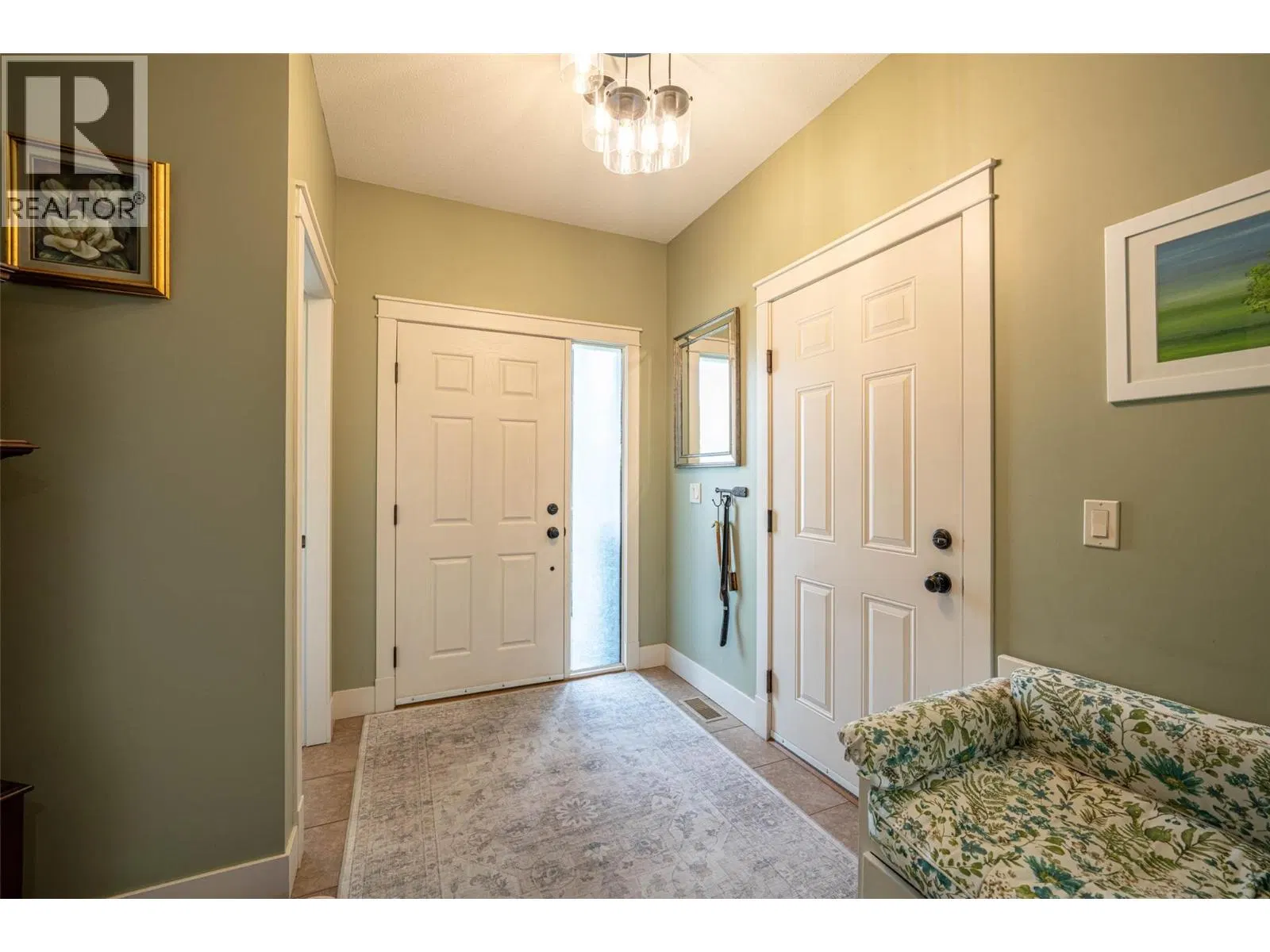 Photo 3 of 37 at #133 – 9875 Selkirk Drive
