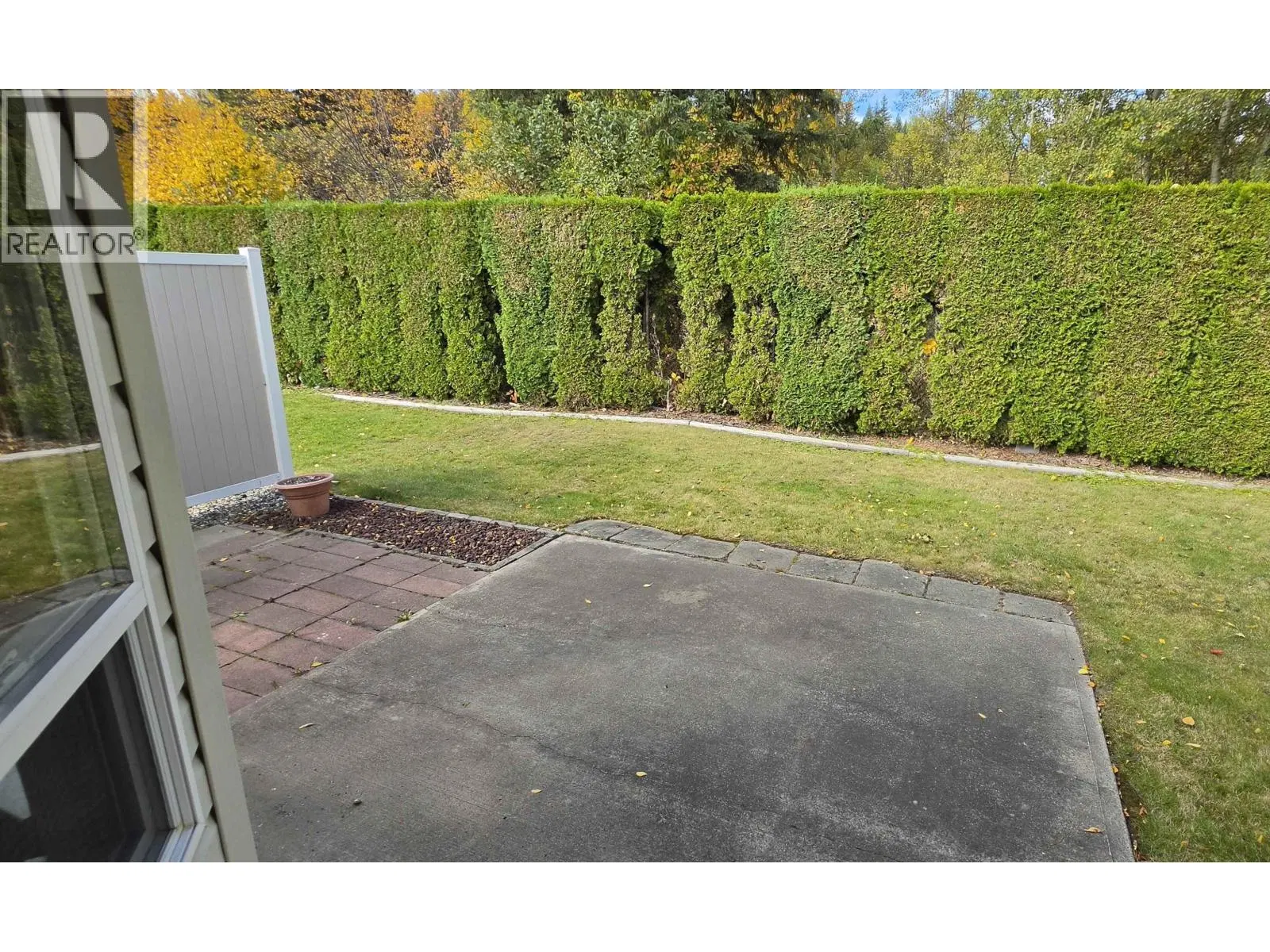 Photo 4 of 27 at #8 – 490 LEWIS Drive