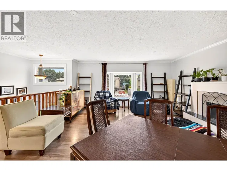 Photo 5 of 67 at 4634 STEVENS Drive
