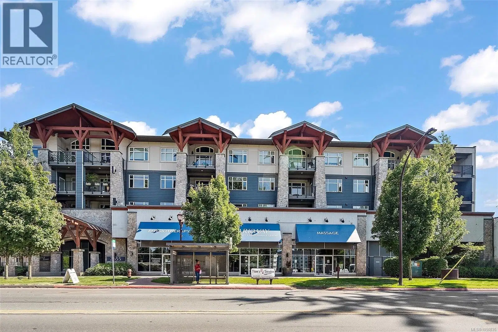 #315 – 2655 Sooke Road
