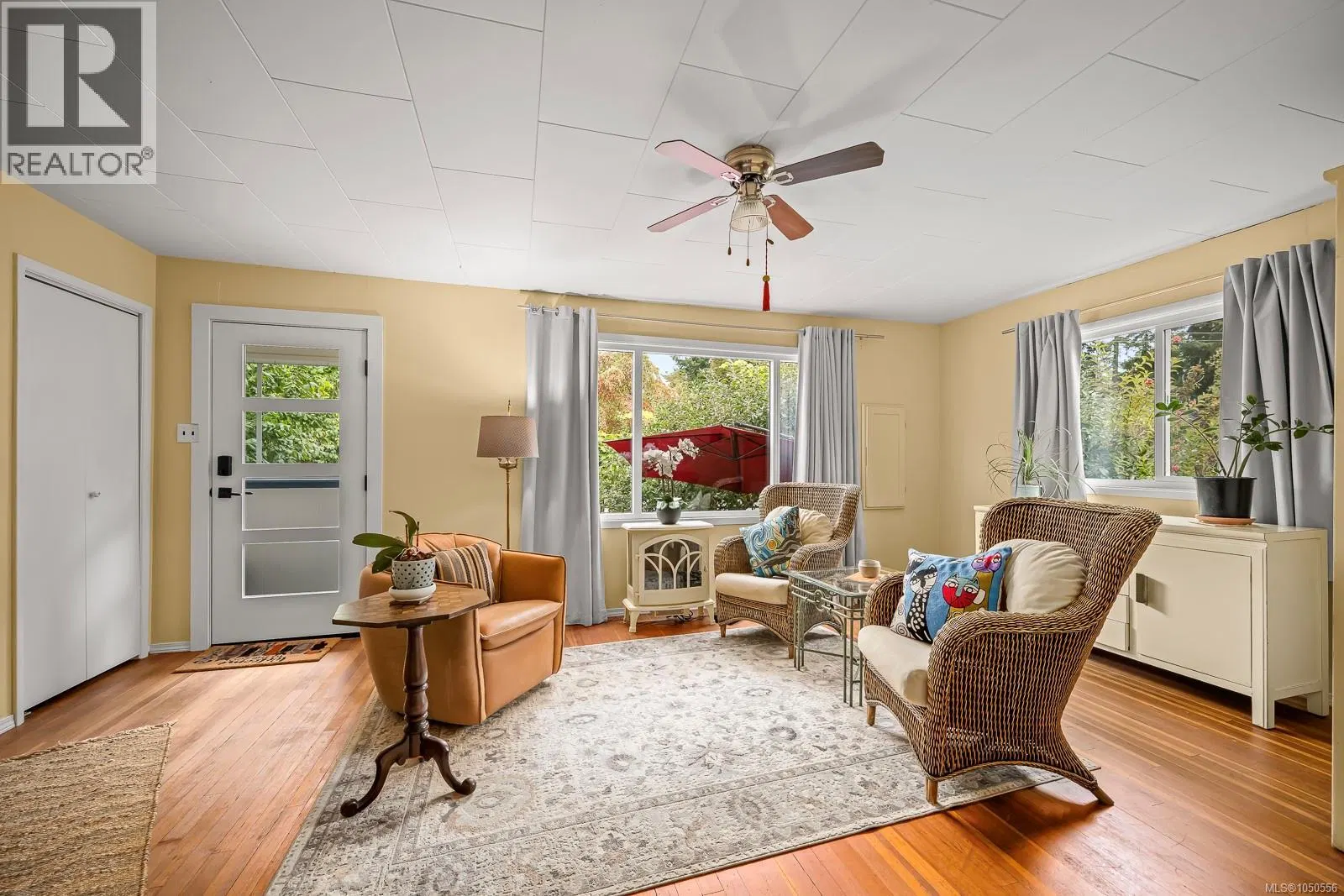 Photo 3 of 31 at 836 3rd Street