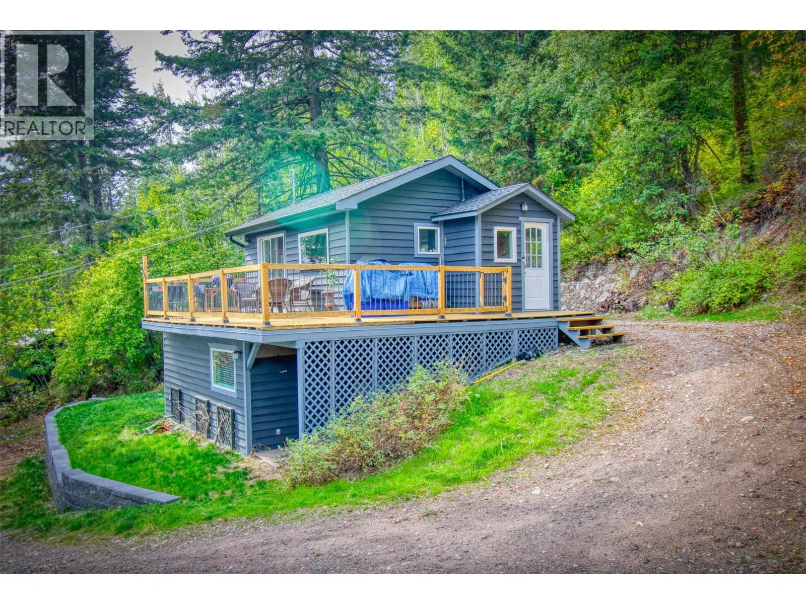 Photo 4 of 26 at 834 Udell Road