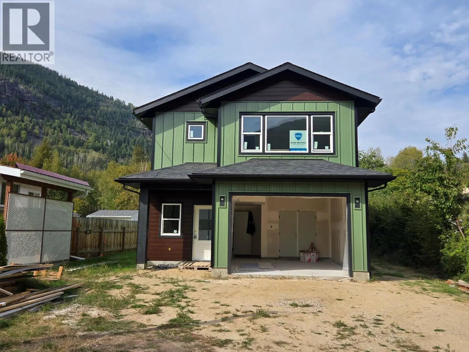 209 12th Avenue Frontage Road