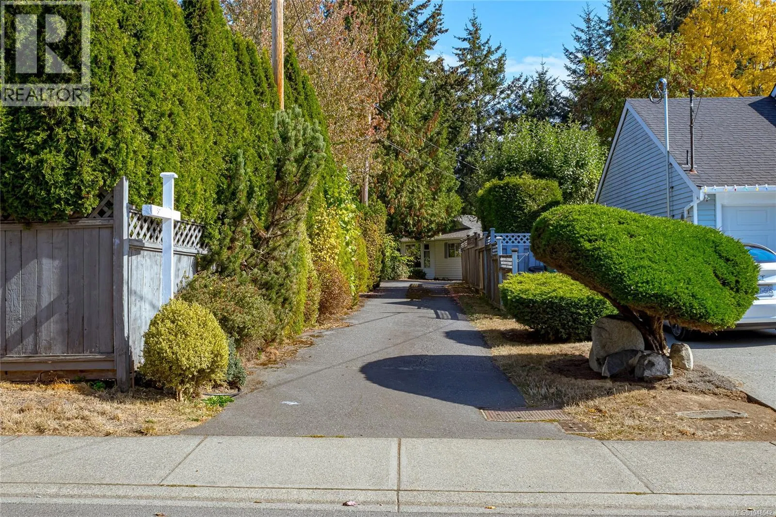 Photo 2 of 47 at 4541 Elk Lake Drive