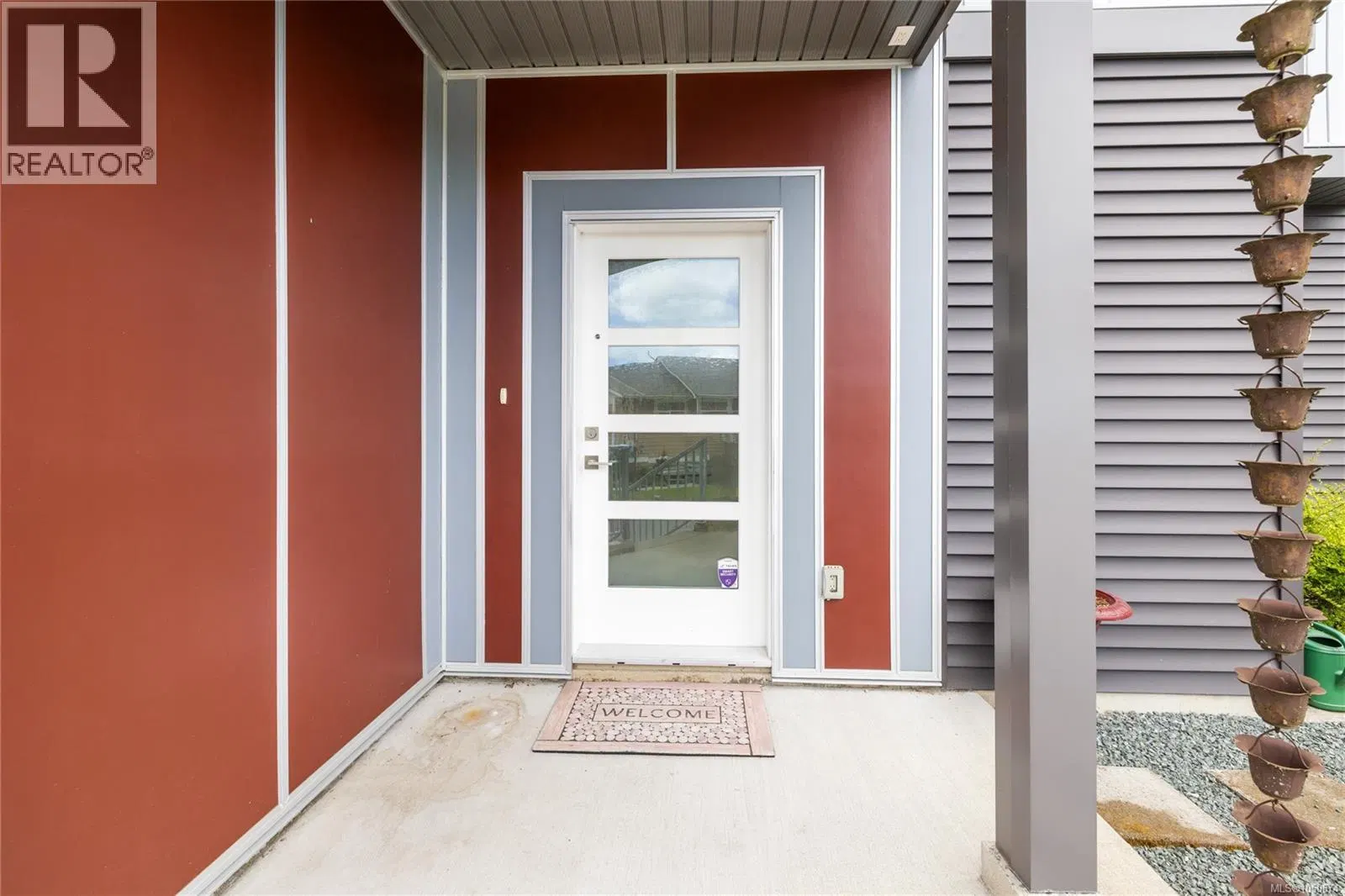 Photo 3 of 56 at #9 – 1584 Adelaide Street