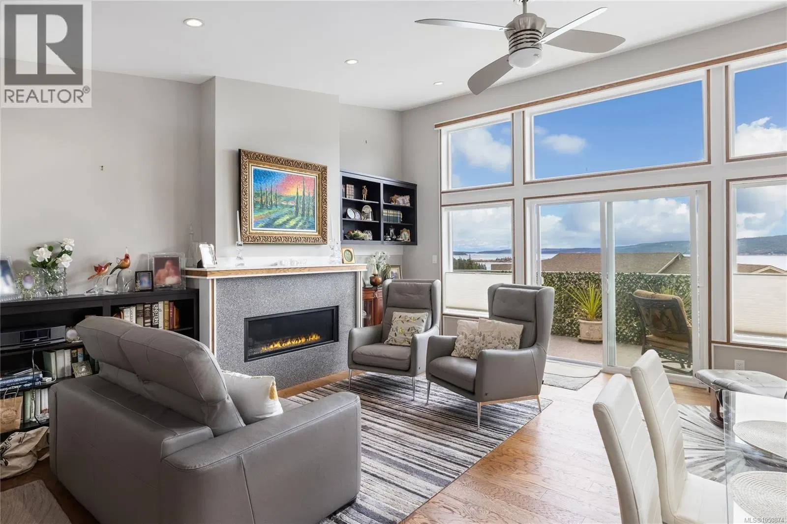 Photo 4 of 56 at #9 – 1584 Adelaide Street