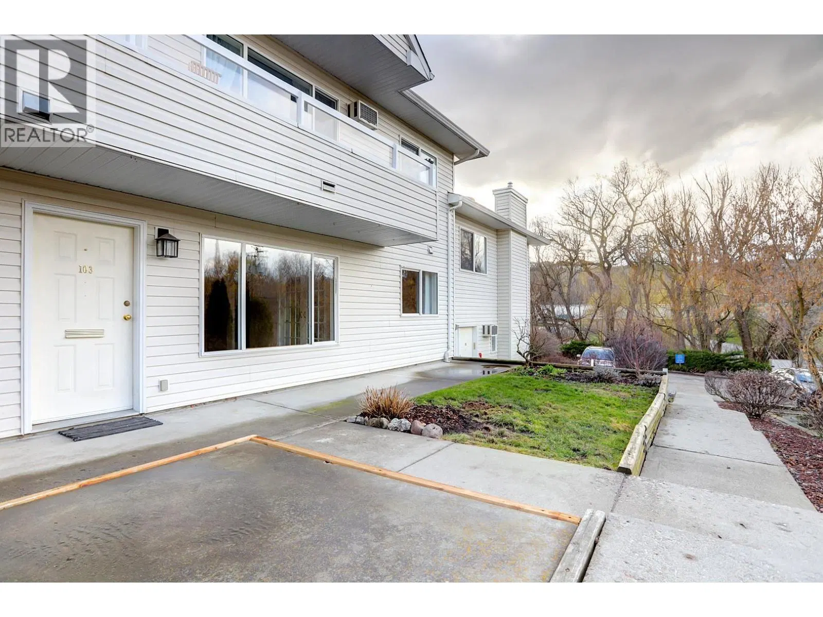 #103 – 505 Browne Road
