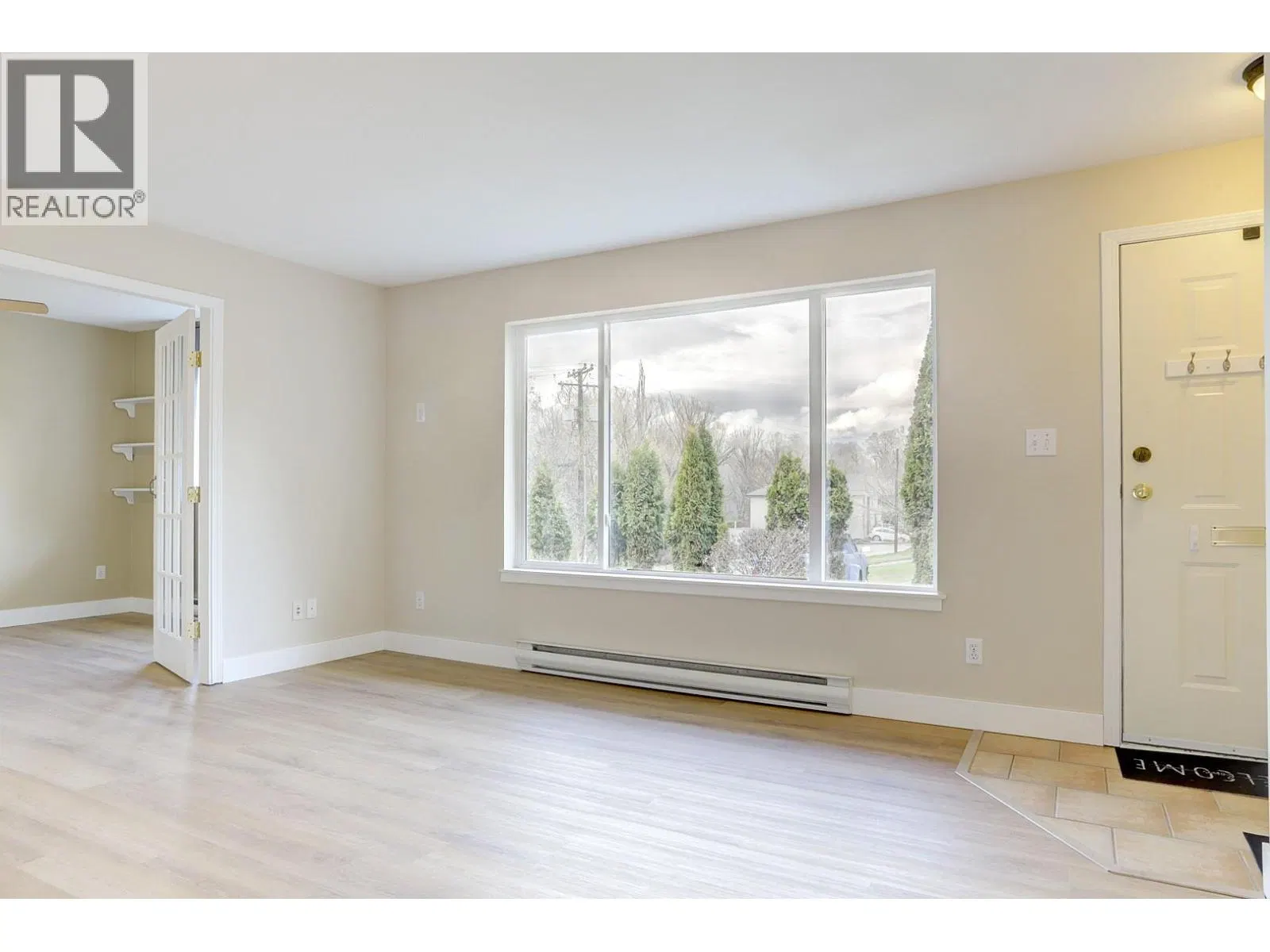 Photo 2 of 46 at #103 – 505 Browne Road