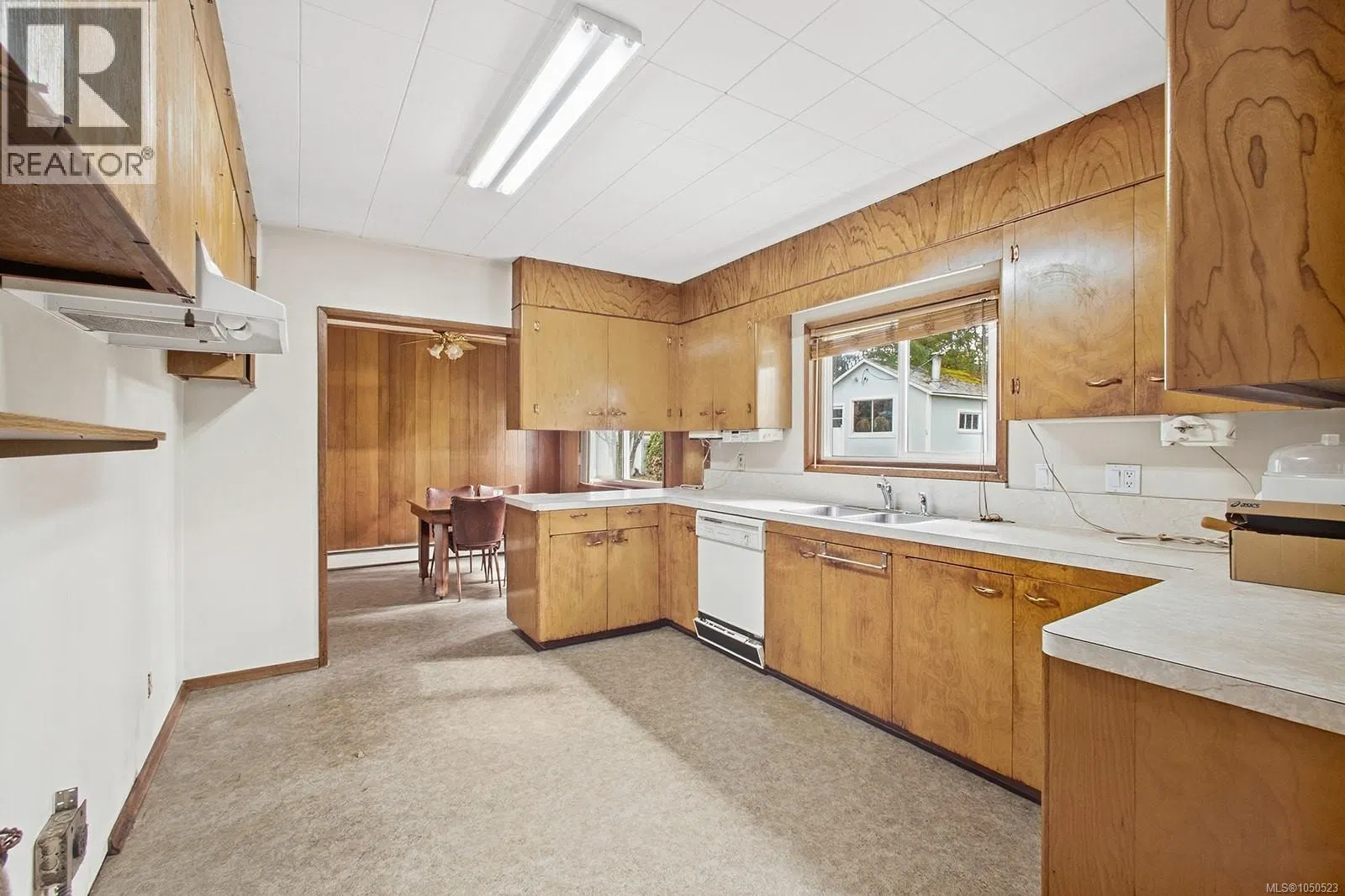 Photo 4 of 20 at 715 8th Avenue