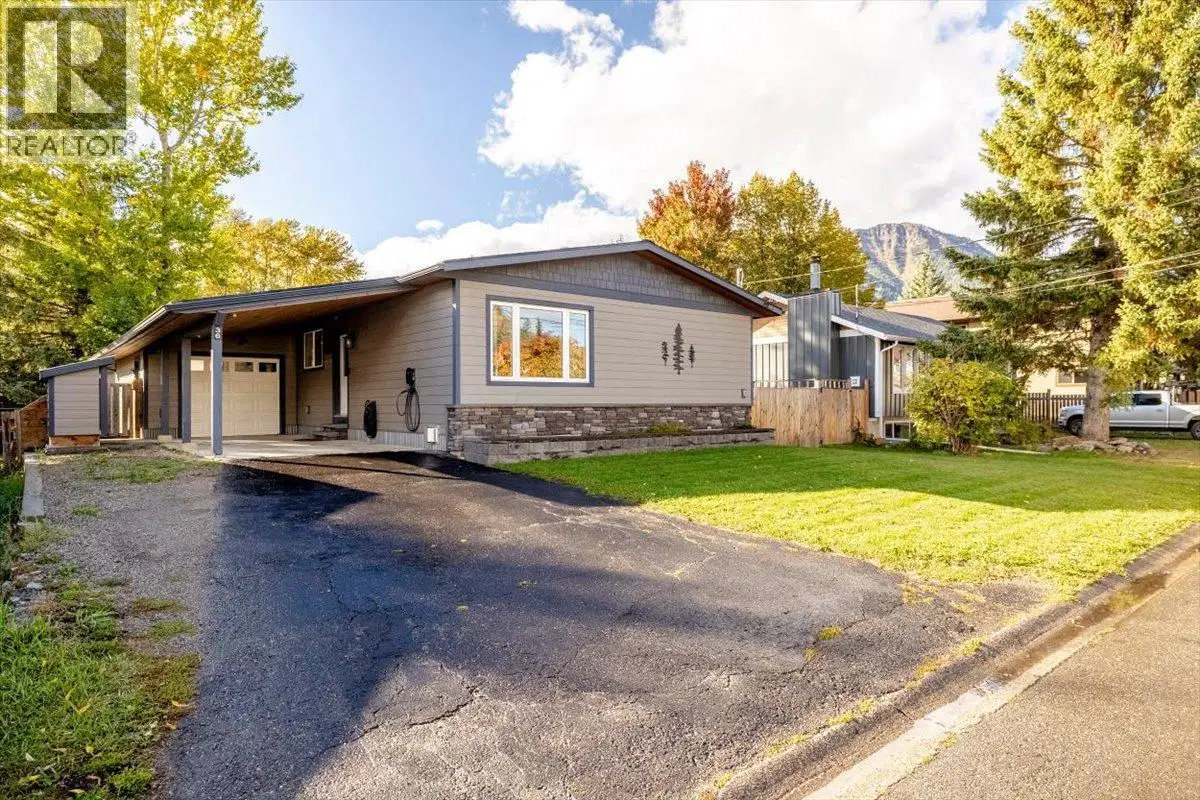 36 Mt Trinity Avenue