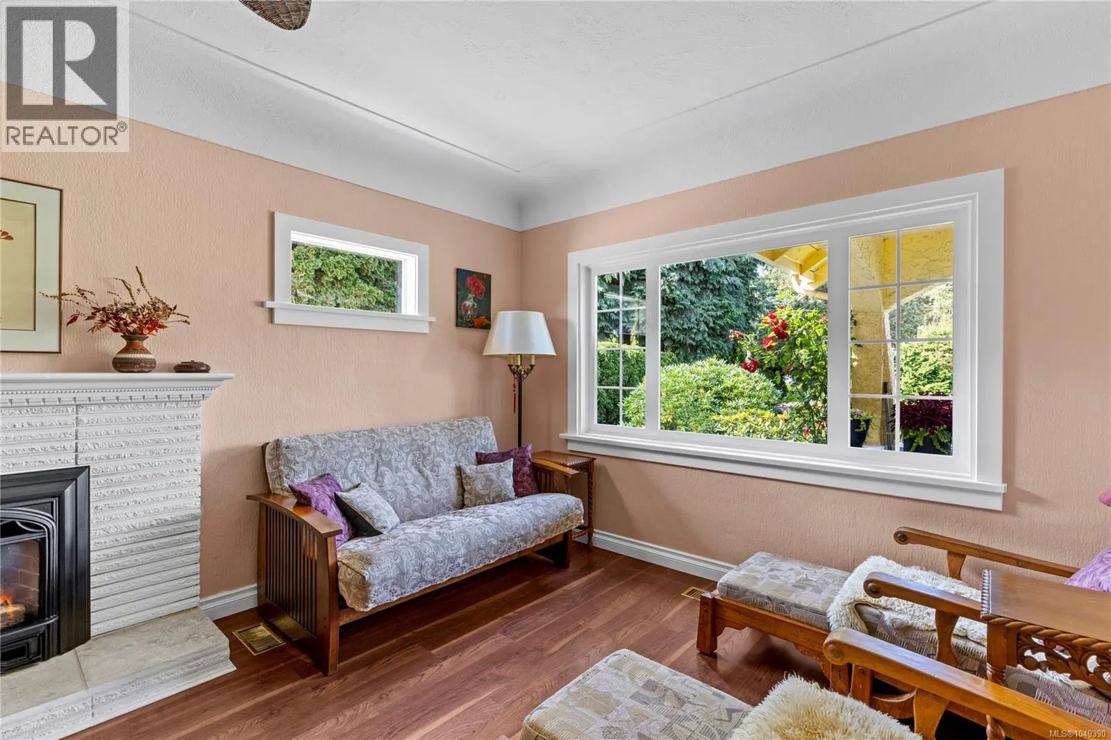 Photo 5 of 62 at 9839 Fir Street