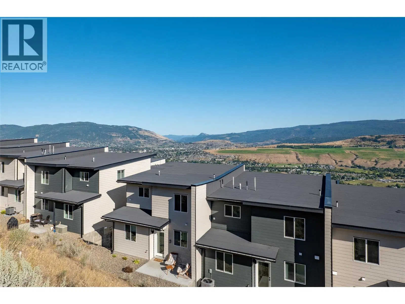Photo 5 of 31 at #67 – 7735 Okanagan Hills Boulevard