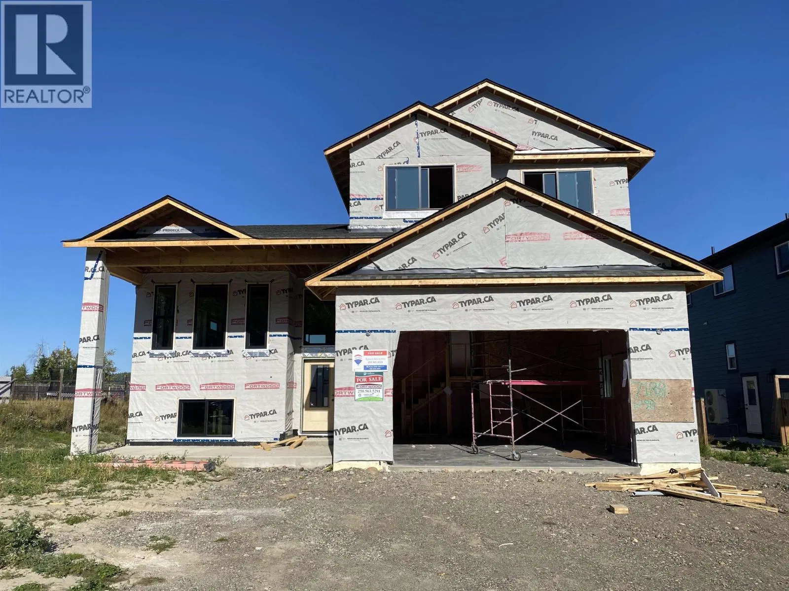 Photo 1 of 22 at 7188 FOXRIDGE Avenue