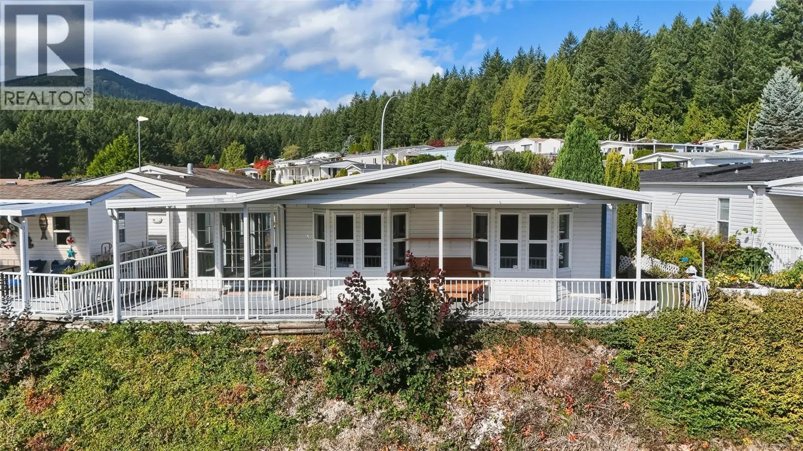 1018 Collier Crescent