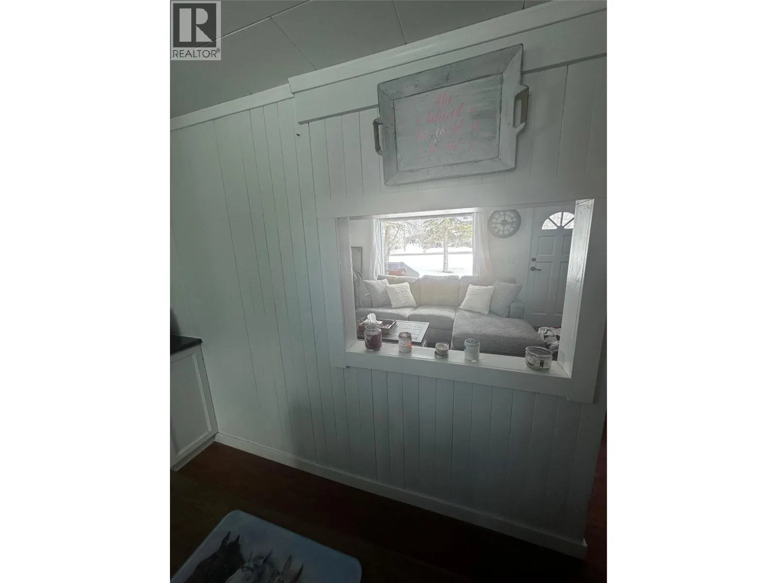Photo 5 of 21 at 5109 43 Street