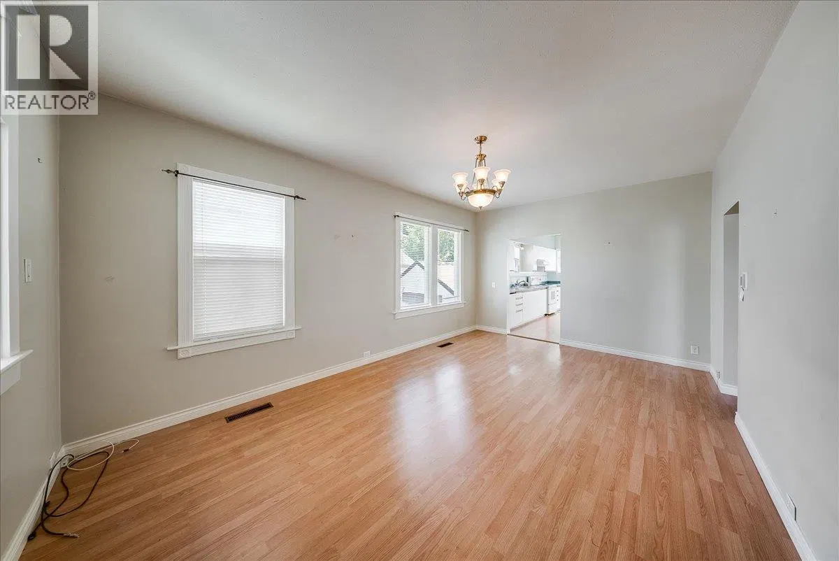 Photo 4 of 44 at 426 Austad Lane