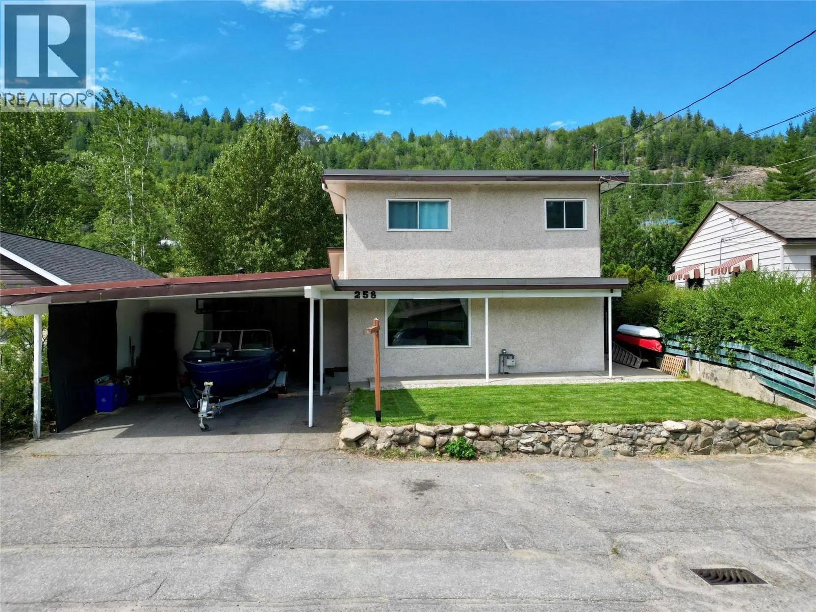 Photo 1 of 74 at 258 2ND Avenue