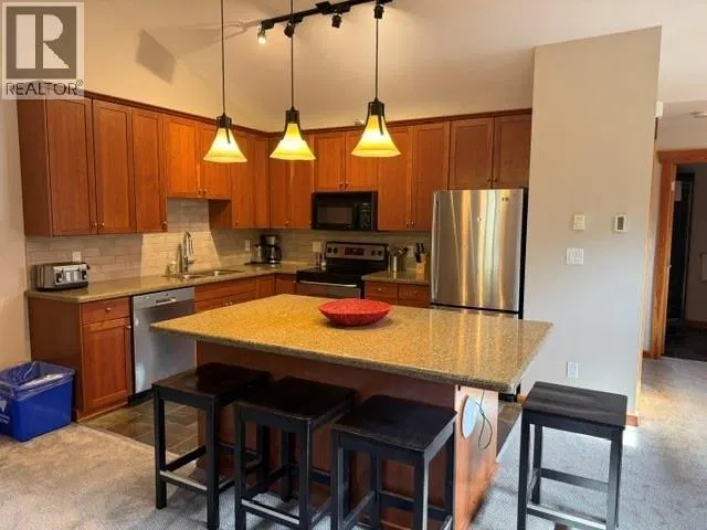Photo 3 of 24 at #106A – 45 RIVERMOUNT Place