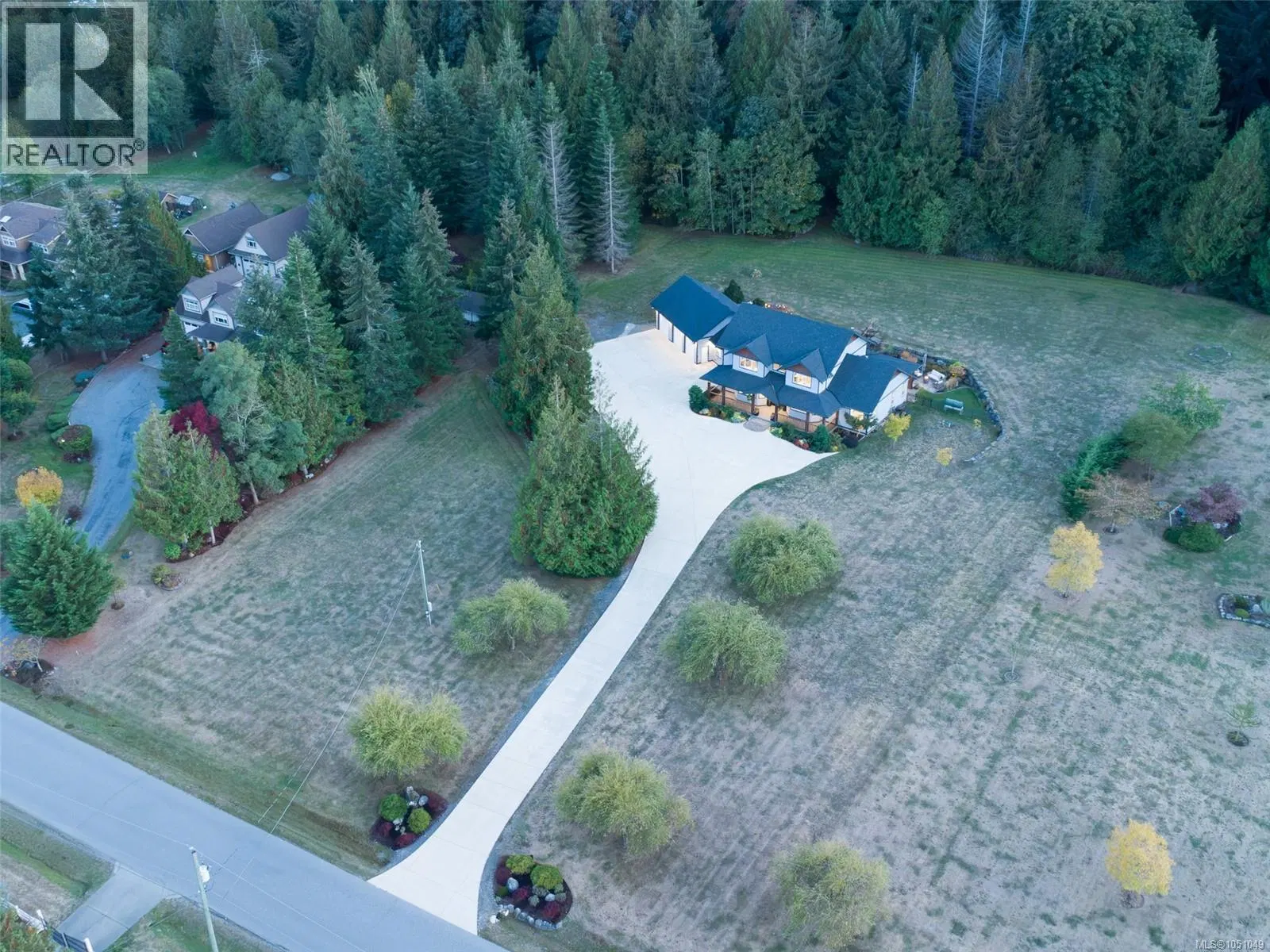 Photo 5 of 70 at 2885 Shady Mile Way