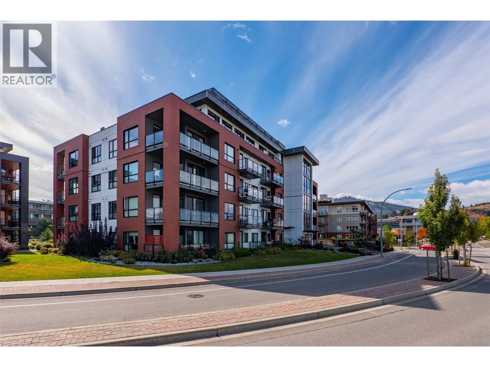 Photo 1 of 45 at #203 – 875 UNIVERSITY Drive