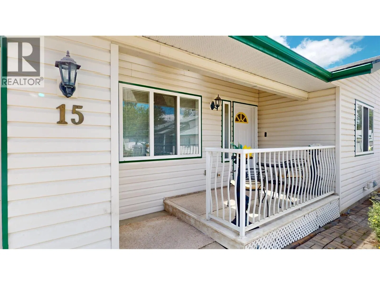 Photo 4 of 45 at #15 – 2375 1ST Street