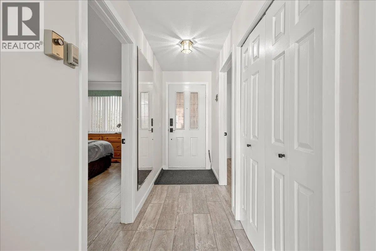 Photo 3 of 40 at #106 – 4630A Ponderosa Drive