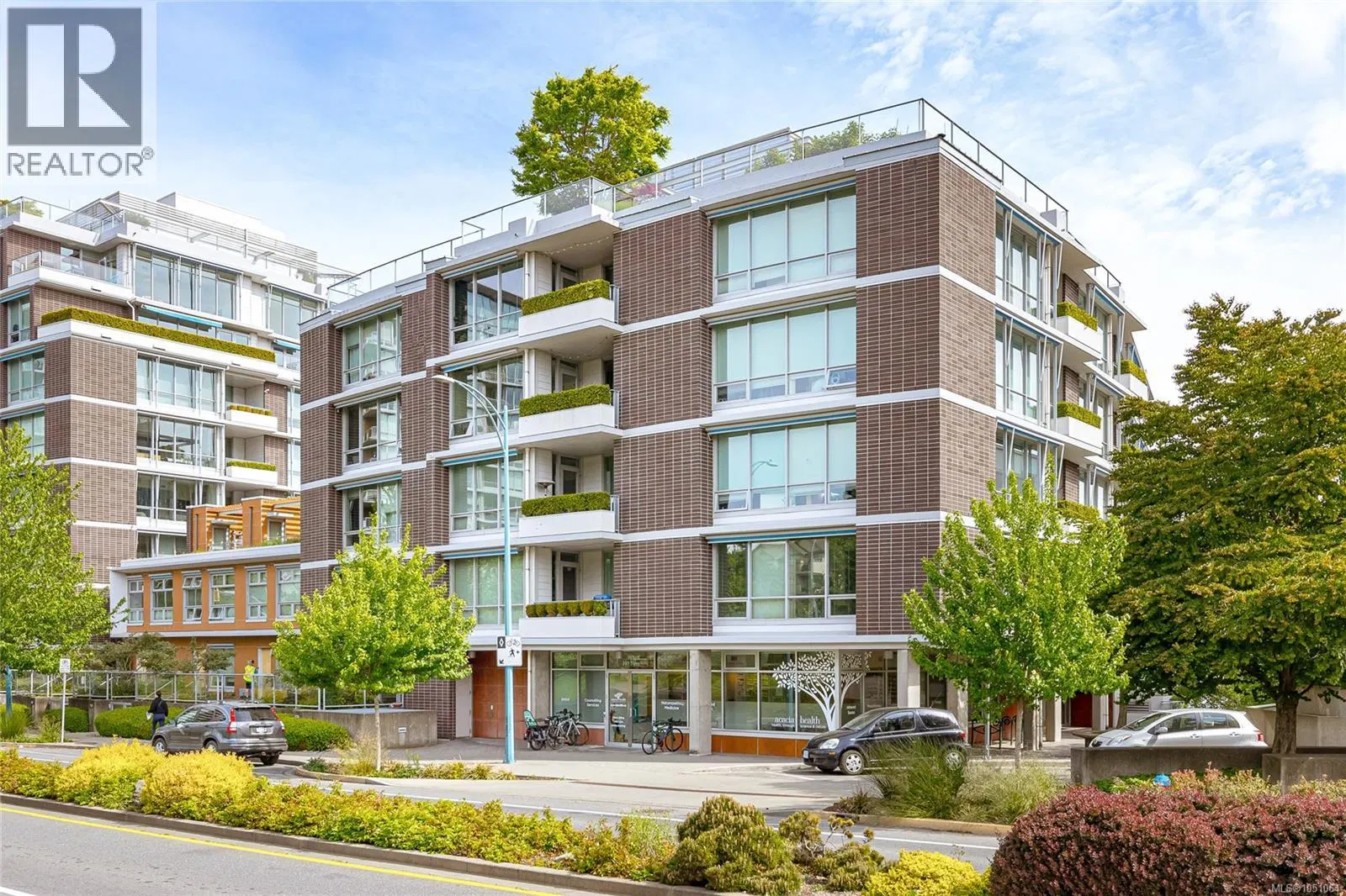 Photo 2 of 38 at #406 – 391 Tyee Road