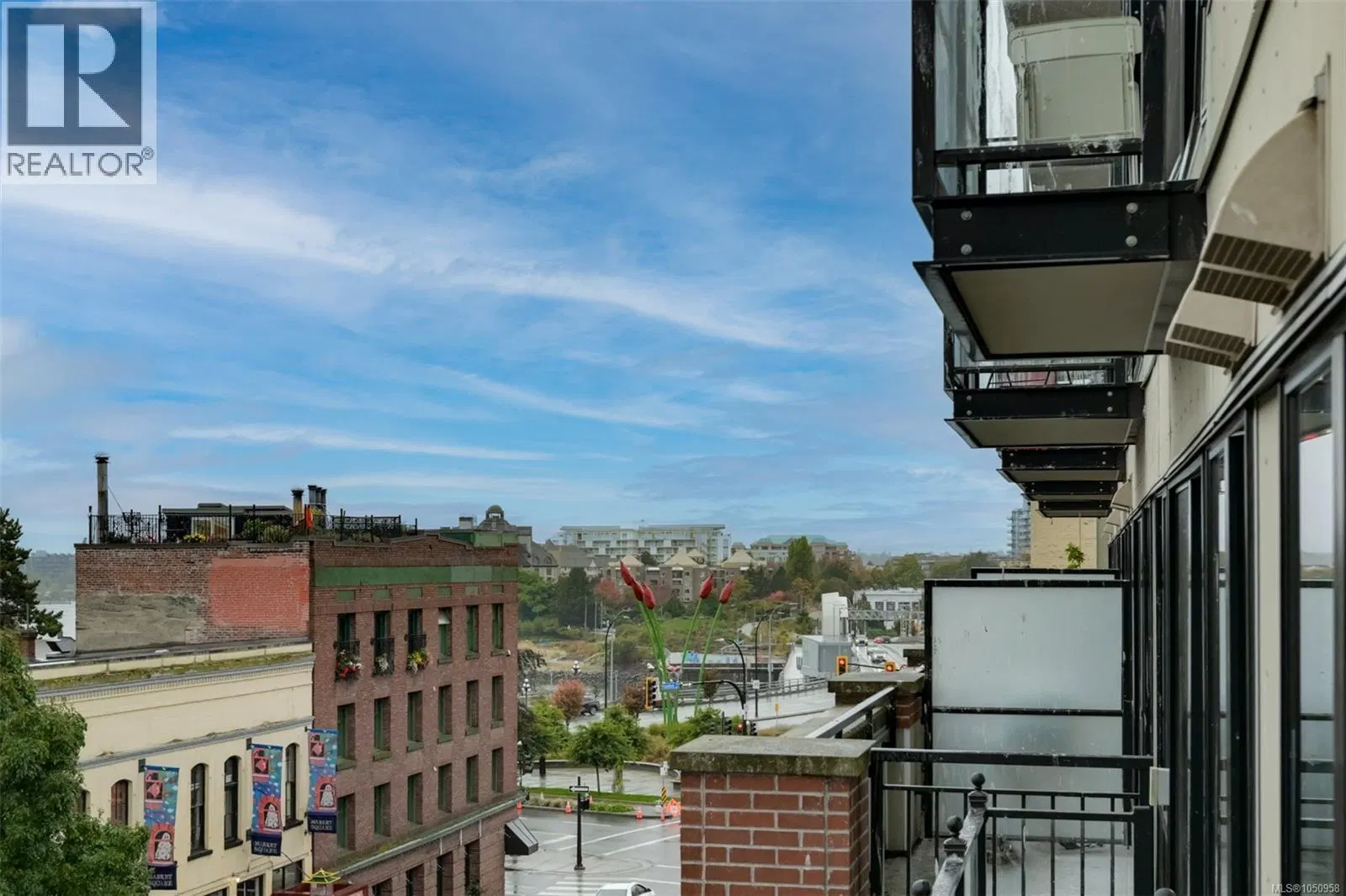 Photo 5 of 48 at #416 – 528 Pandora Avenue