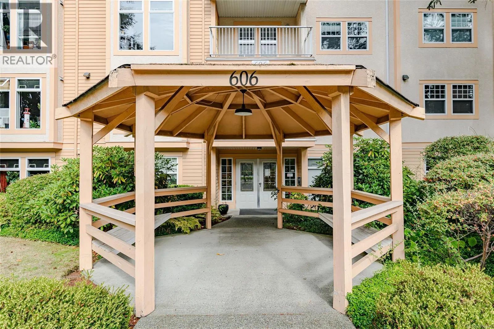 Photo 2 of 31 at #105 – 606 Goldstream Avenue