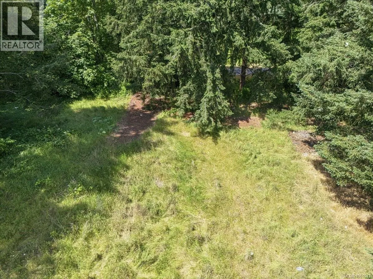 Photo 5 of 22 at 1520 Frew Road
