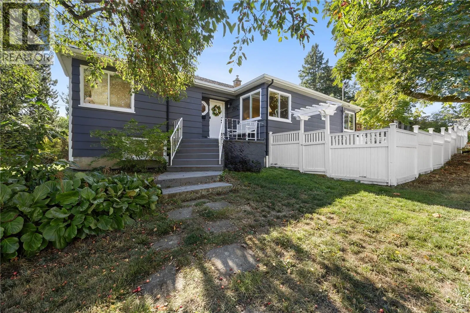 Photo 1 of 50 at 741 Cowper Street
