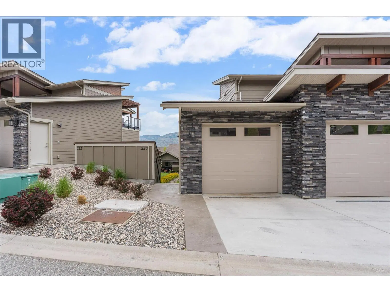 Photo 2 of 39 at #220 – 4000 REDSTONE Crescent