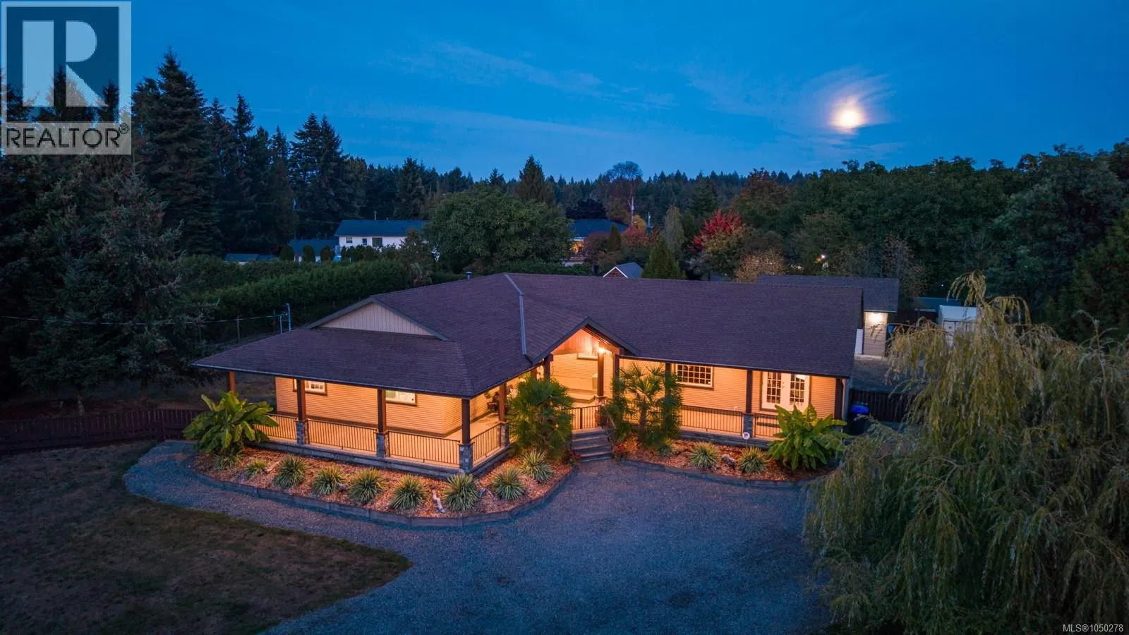 Photo 2 of 44 at 2070 Saras Way