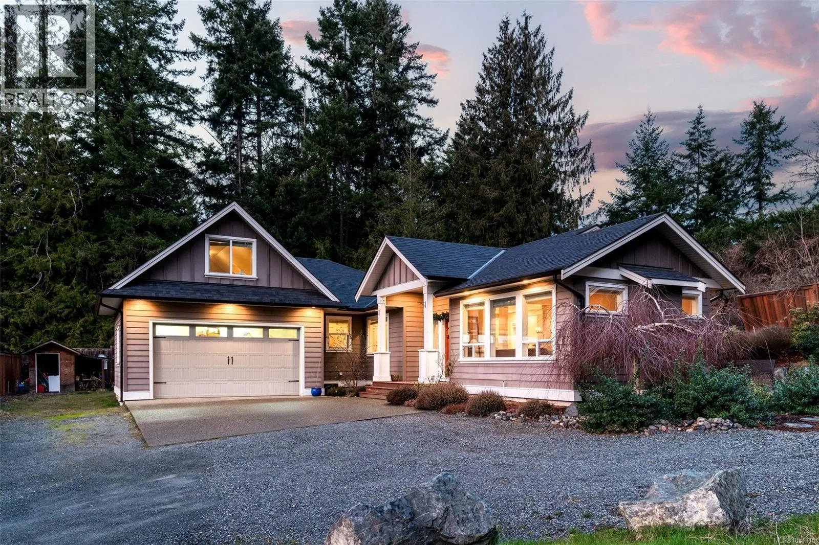 Photo 3 of 48 at 2629 Shawnigan Lake Road