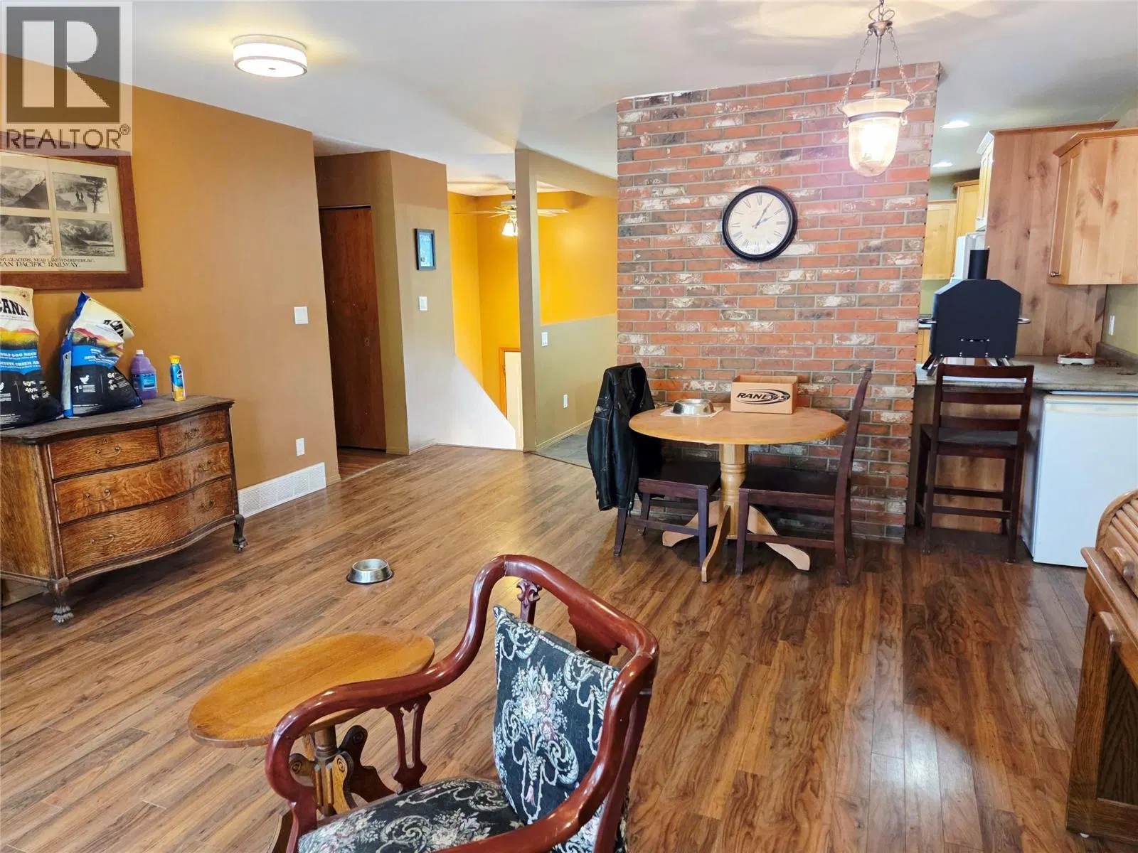 Photo 5 of 15 at 88 103 Avenue