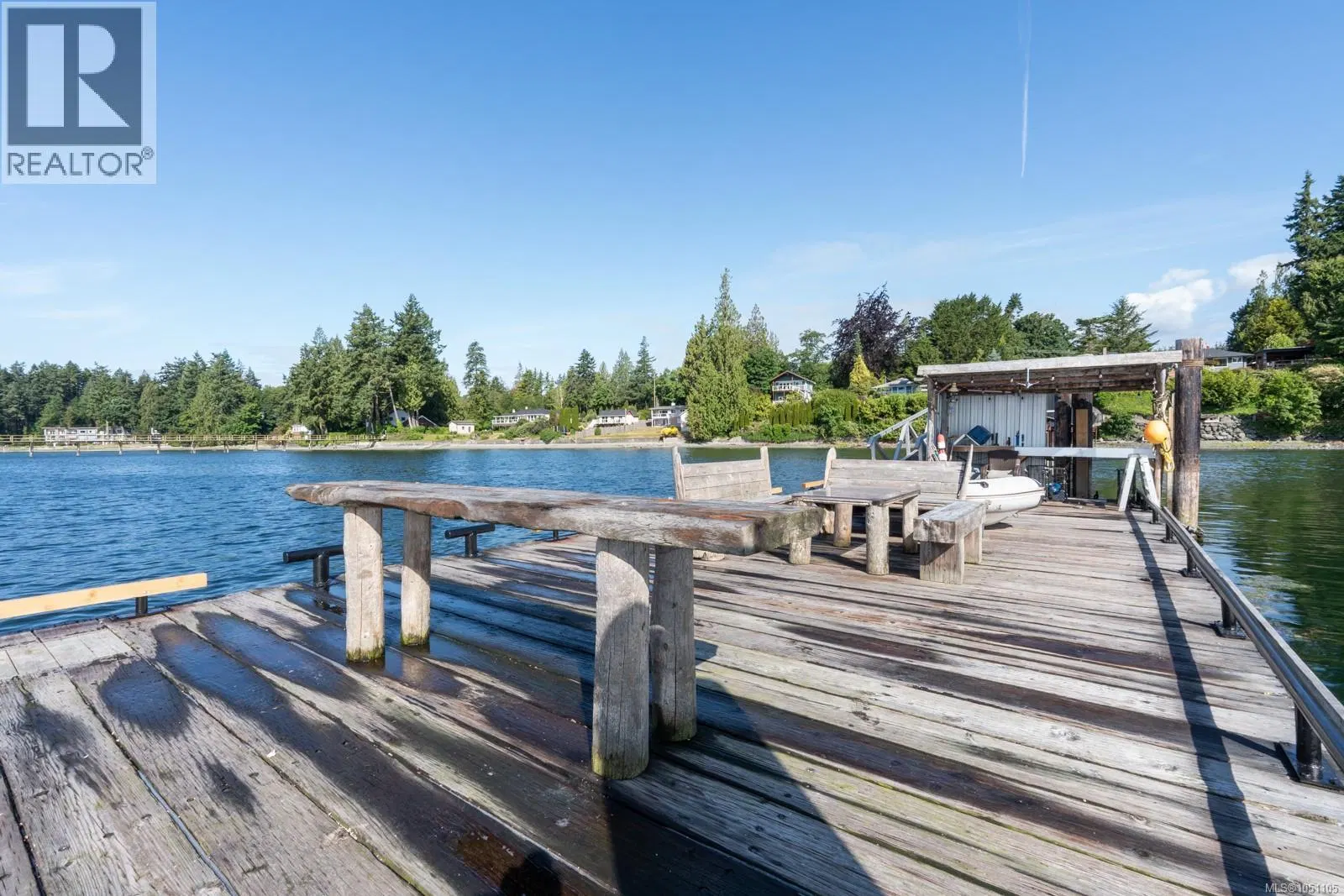 Photo 4 of 72 at 5957 Sooke Road