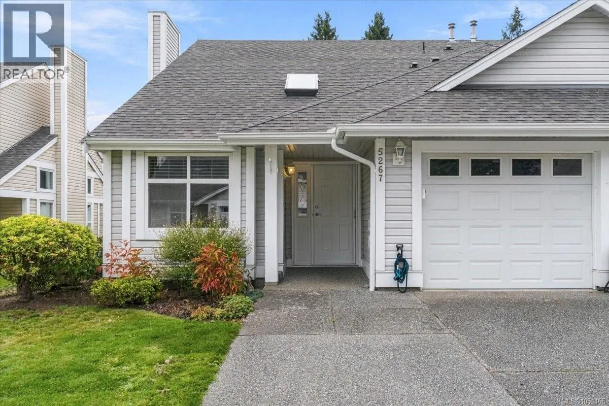 Photo 1 of 41 at 5267 Arbour Crescent