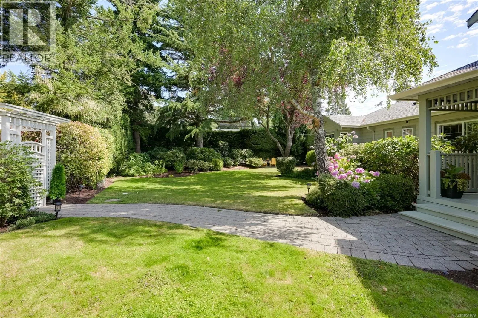 Photo 4 of 42 at 3935 SCOLTON Road