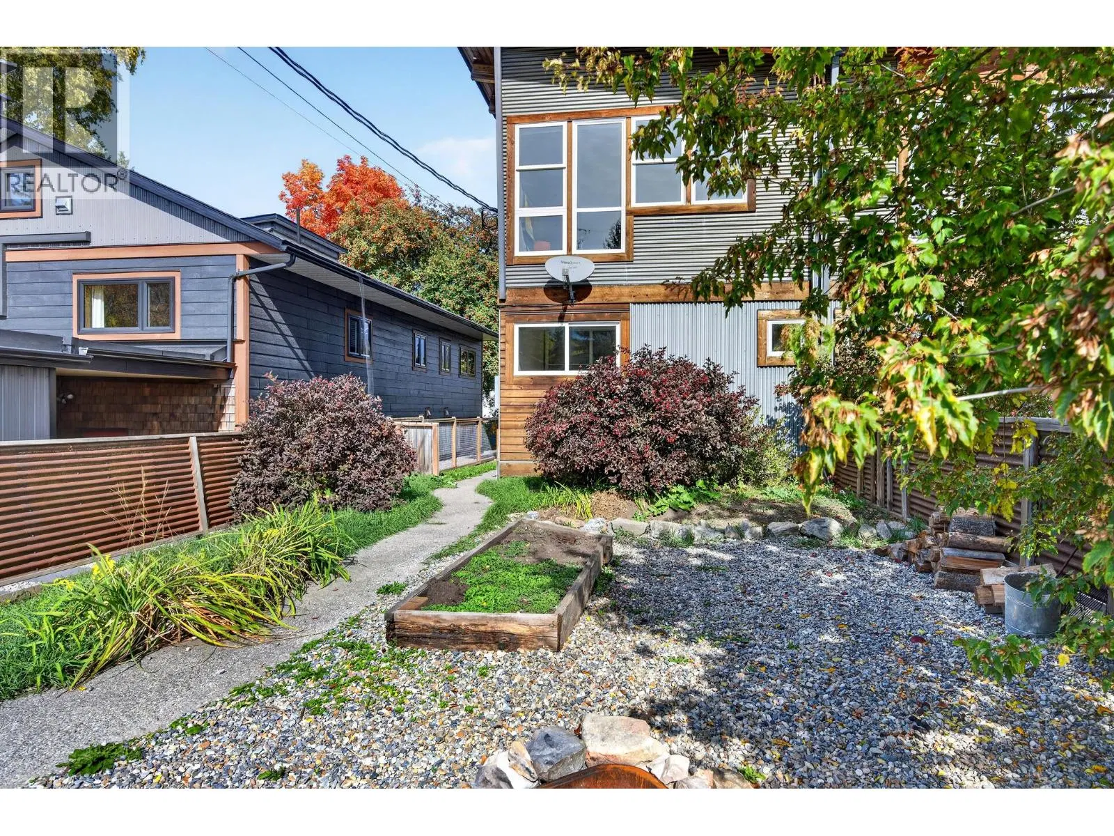 Photo 3 of 55 at 504 A 10th Street