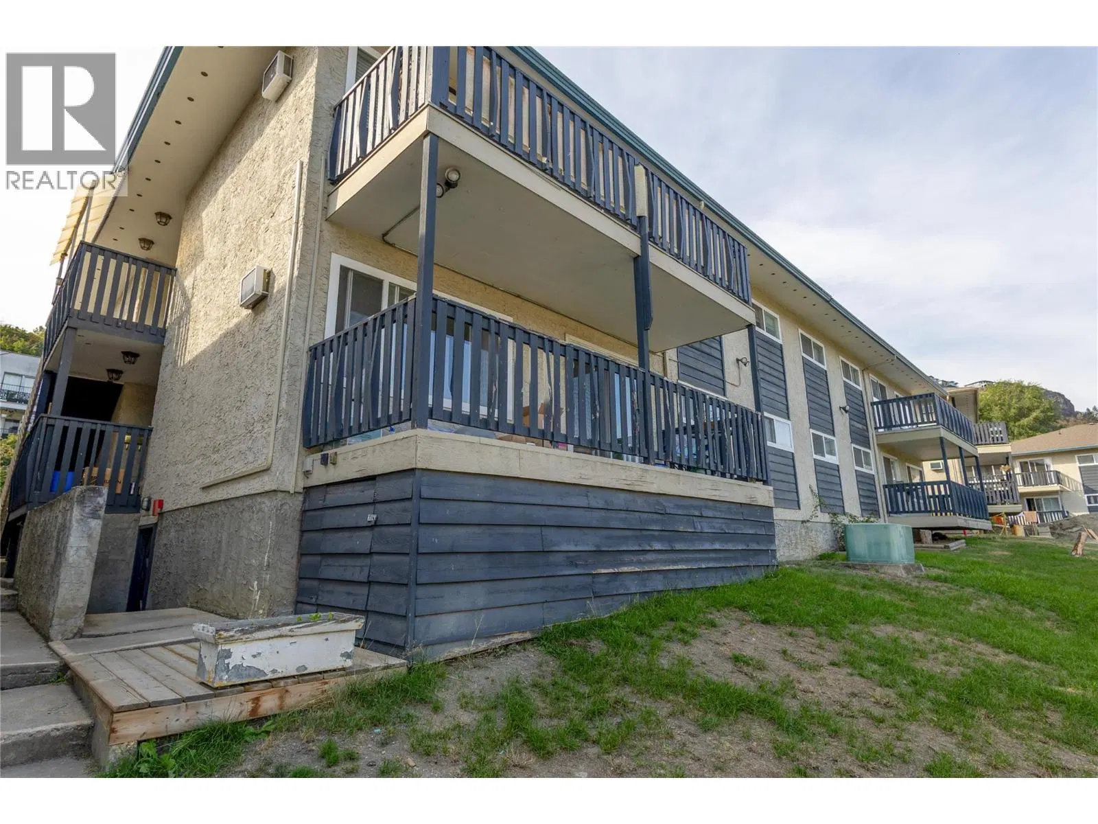 #129 – 3505 38 Street