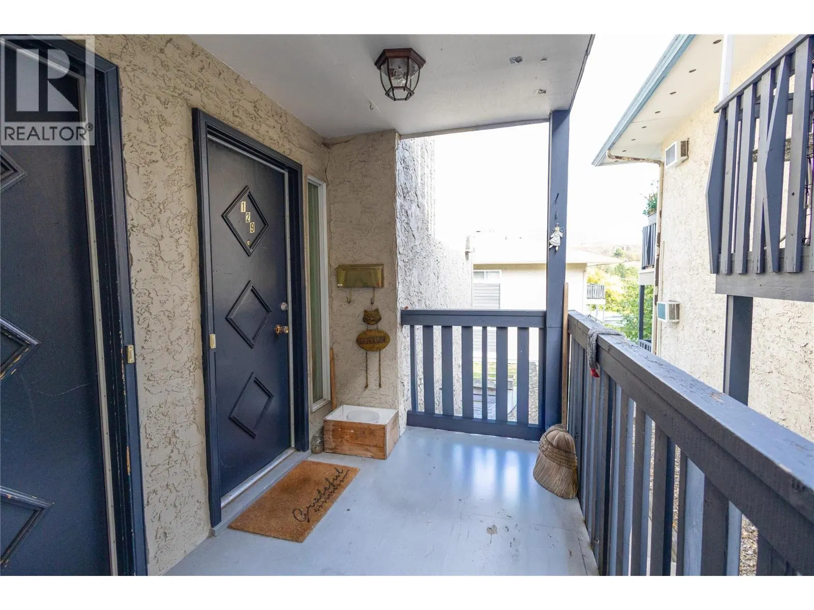 Photo 5 of 26 at #129 – 3505 38 Street