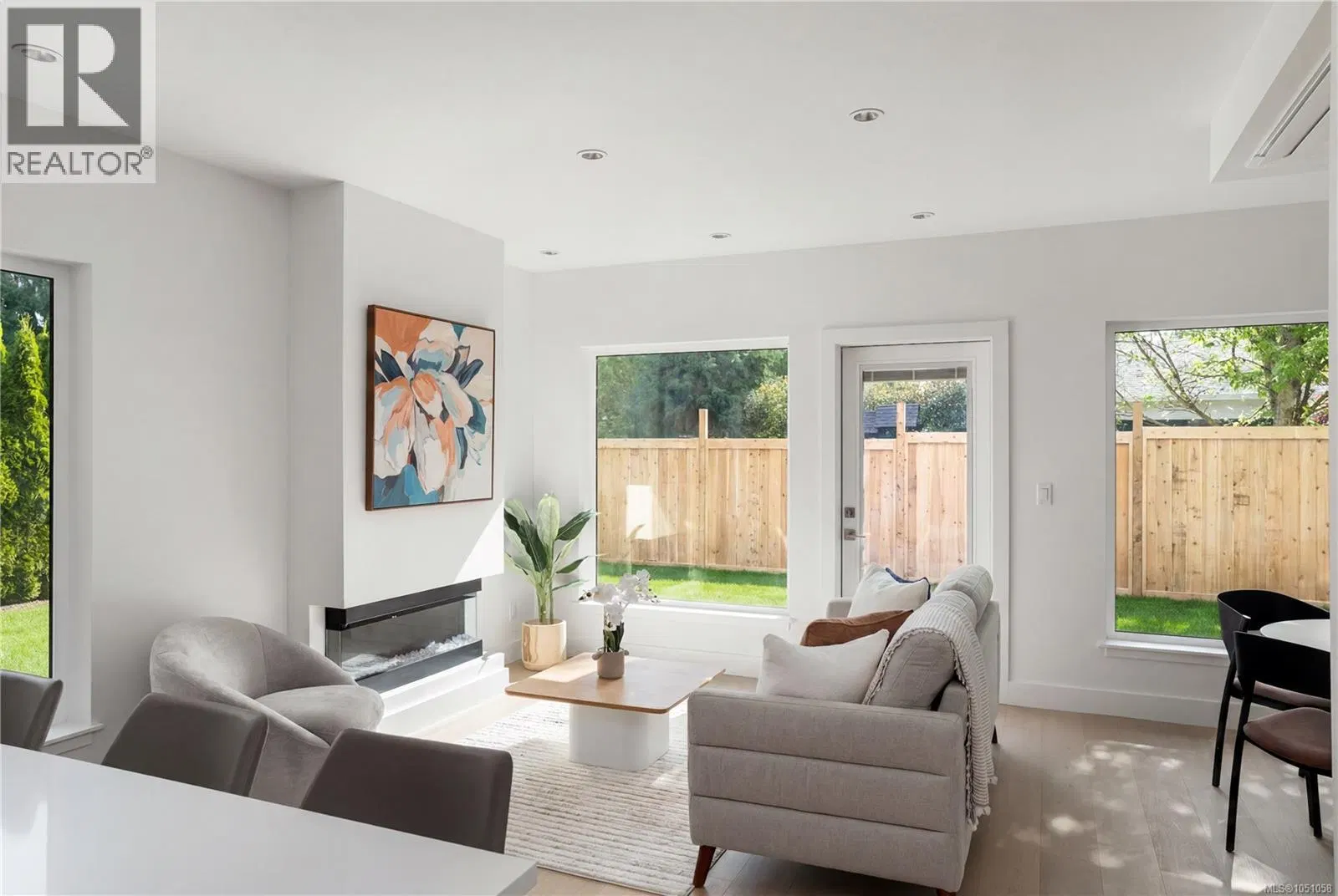 Photo 3 of 45 at #4 – 2118 Pentland Road