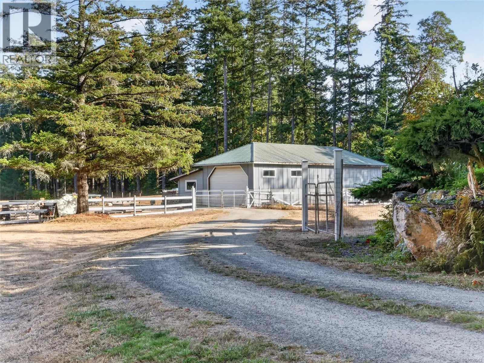 Photo 5 of 72 at 5209 Old West Saanich Road