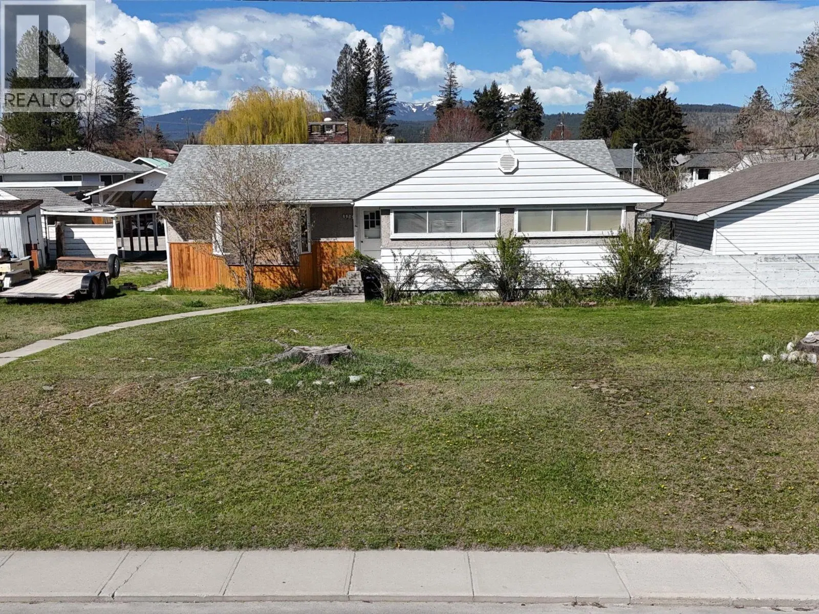Photo 1 of 54 at 325 14 Avenue