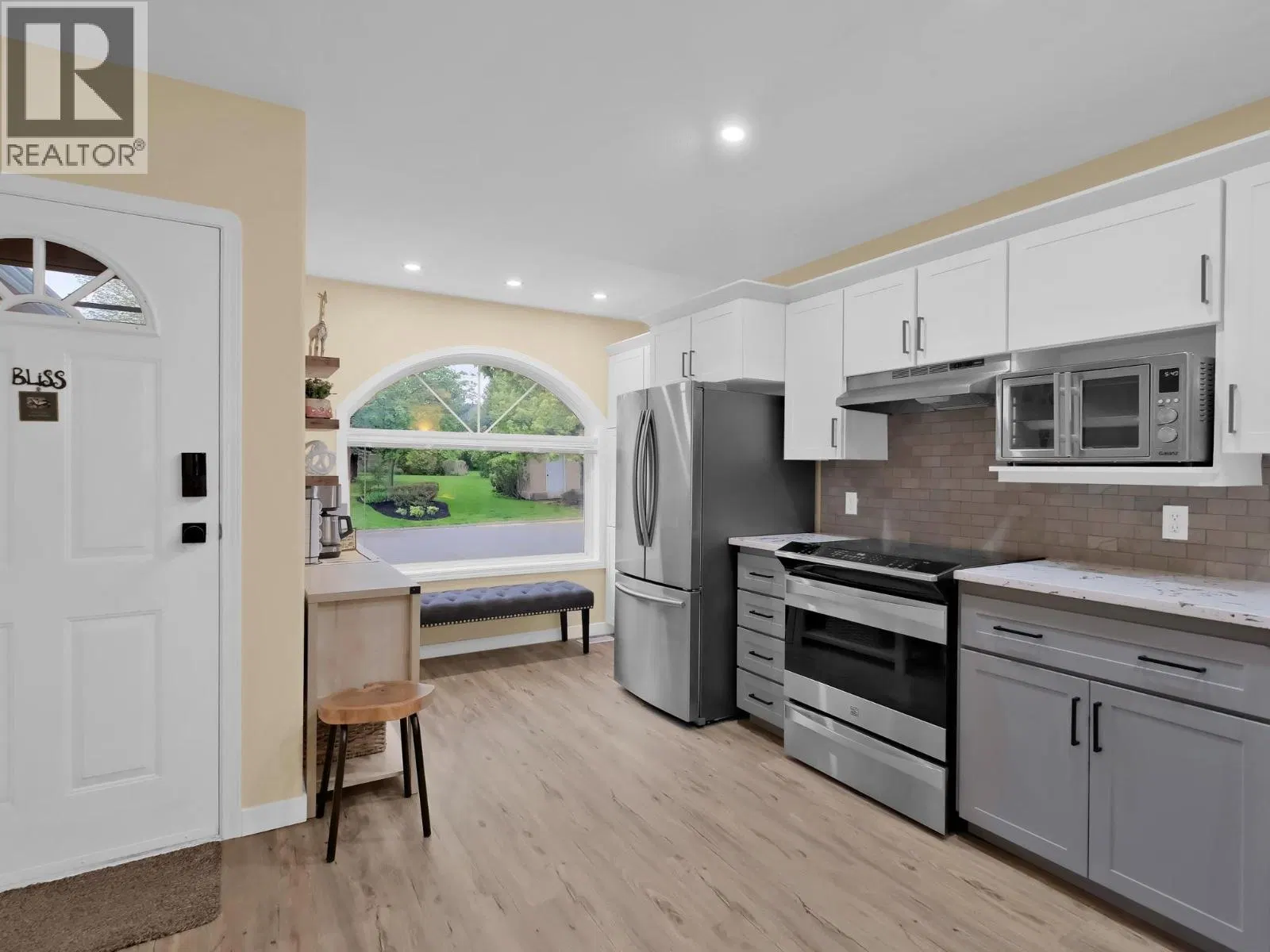 Photo 4 of 27 at #26 – 2210 Louie Drive