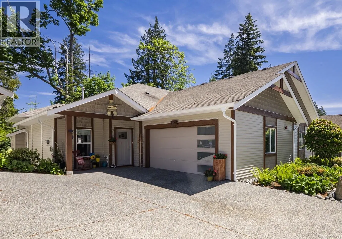 4128 Emerald Woods Place
